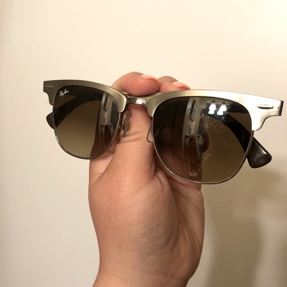 Silver Ray-Bans